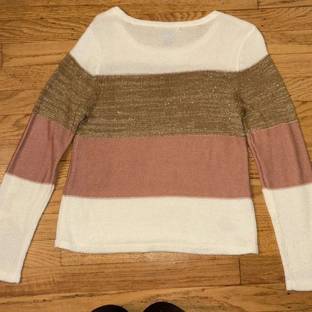 LAST CHANCE TIL 7/27! BOGO FREE! Tri colored Sweater